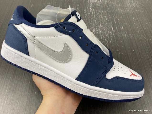 Rep LUCY Jordan CJ7891-400 1 SB Midnight Low Navy 0811